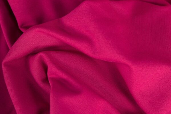 pink 935
